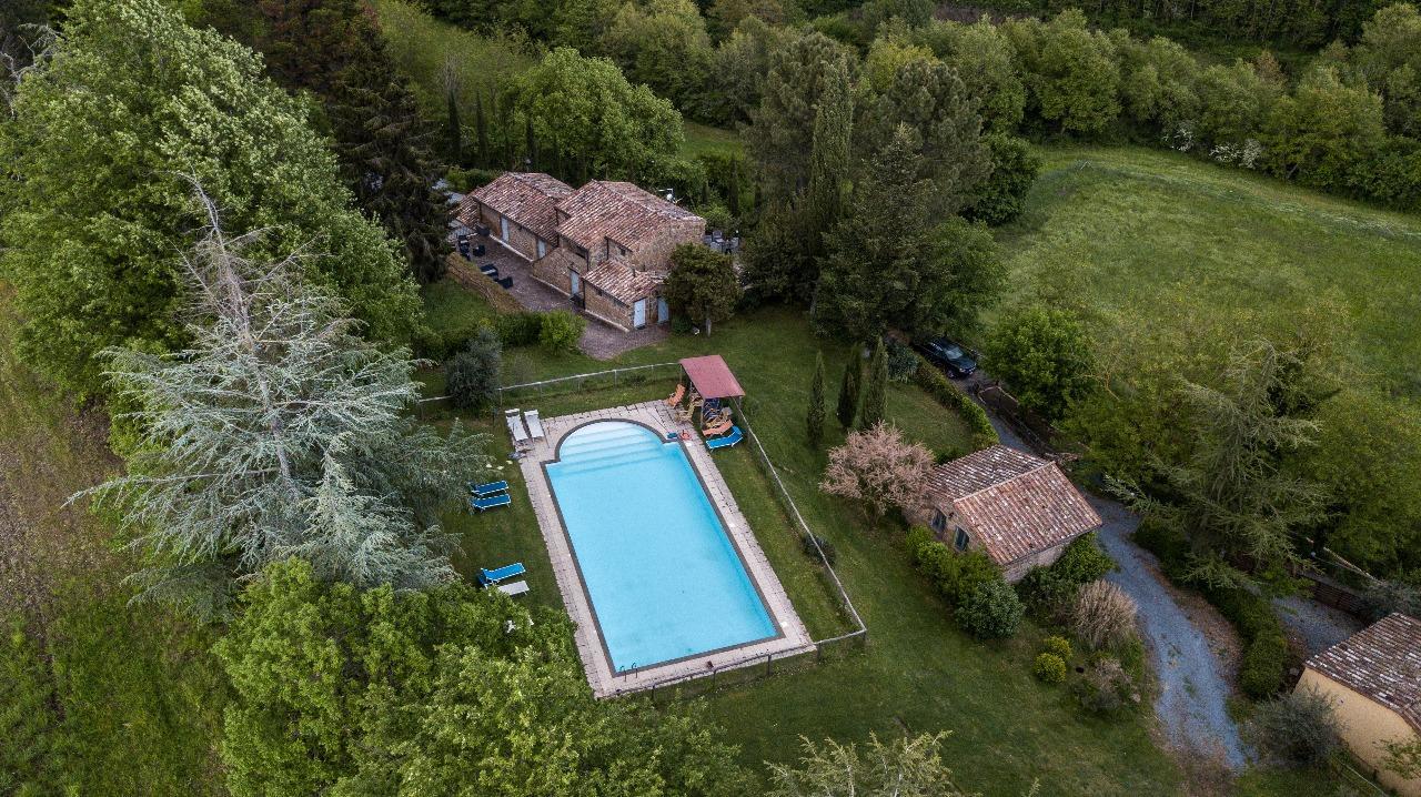 Il Sentiero Villa อักกวาเปนเดนเต ภายนอก รูปภาพ
